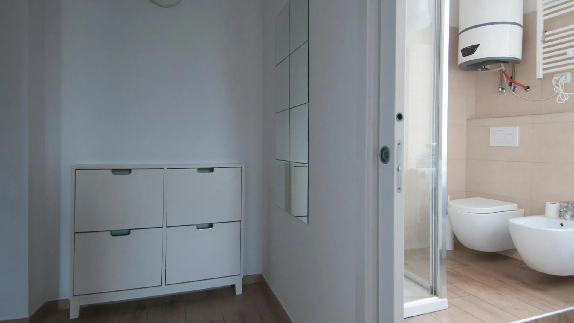 Blanco Apartment - Ambrogiohost Bologna 0*,